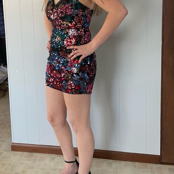 Formal Dress prom short multi color sequin Black base ,size 7,Crystal Doll - Picture 2 of 7